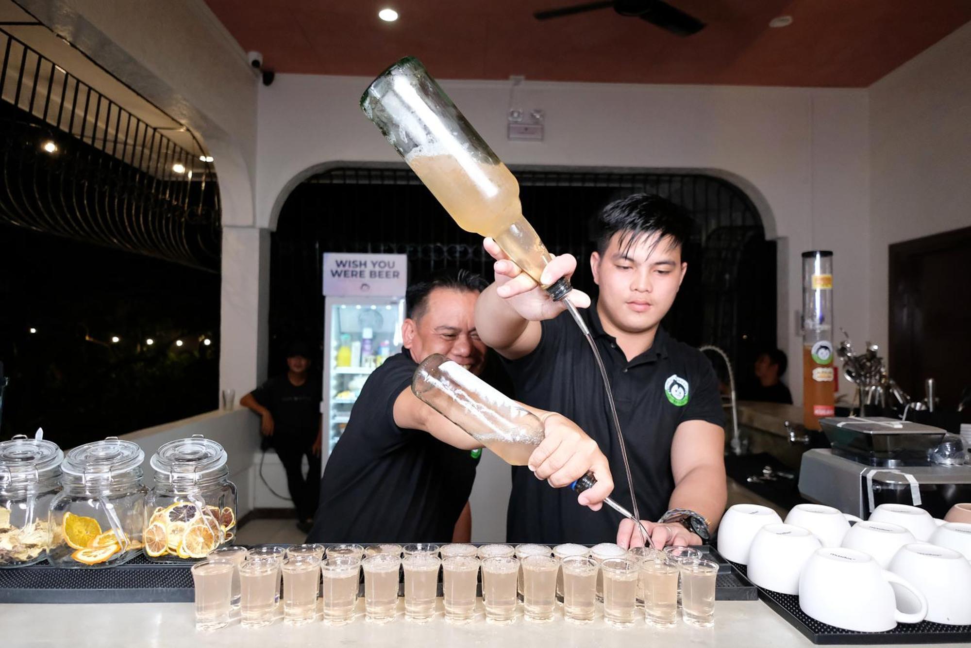 Mad Monkey Dumaguete Vandrerhjem Dumaguete City Eksteriør bilde